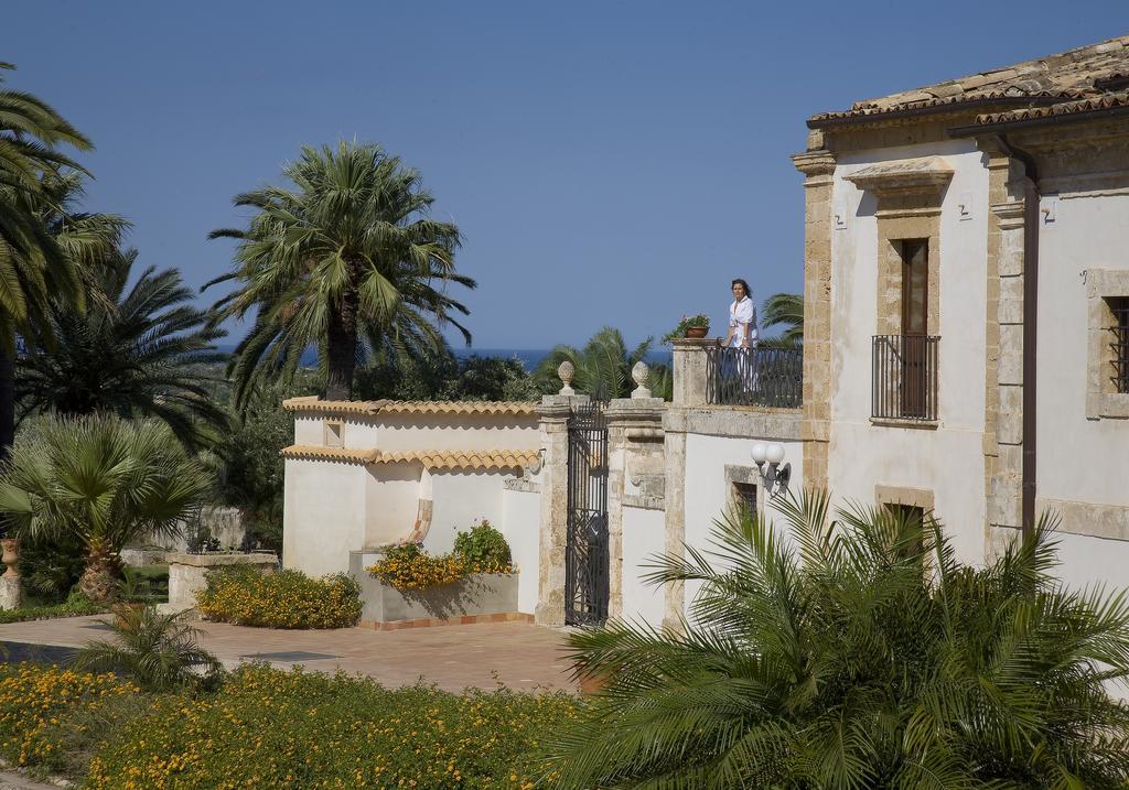 Hotel Villa Favorita Noto Exterior foto